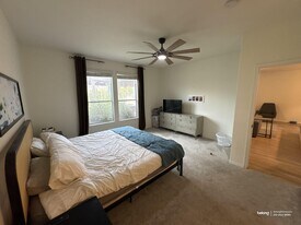 3311 Sabine Way in San Antonio, TX - Building Photo
