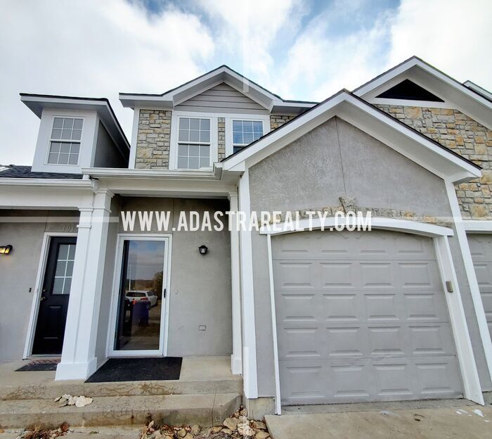 1003 N Findley St in Olathe, KS - Building Photo