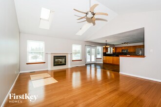 2800 Wilshire Valley Dr in St. Charles, MO - Foto de edificio - Building Photo