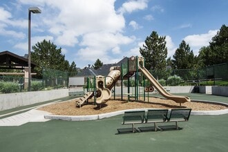 Addison at Cherry Creek in Denver, CO - Foto de edificio - Building Photo