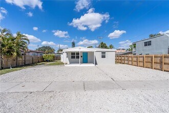 337 SW 21st St in Fort Lauderdale, FL - Building Photo - Building Photo