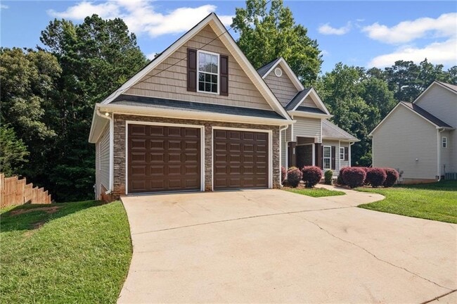property at 5373 Kings Hwy