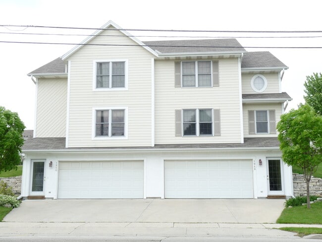 property at 1954 Madison St