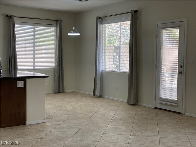 property at 3826 Discovery Creek Ave