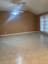 7222 Greenwood Point Dr in Cypress, TX - Foto de edificio - Building Photo