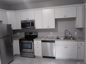 132 Cross St, Unit 1