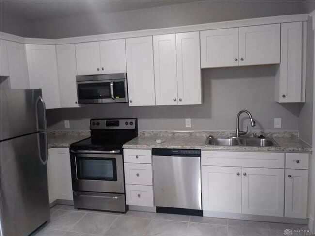 132 Cross St, Unit 132