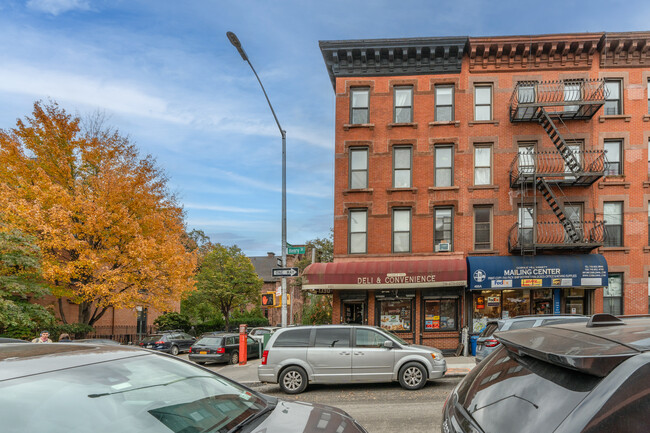 499 Henry St in Brooklyn, NY - Building Photo - Building Photo