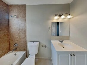 10312 SW 156th St in Miami, FL - Building Photo - Building Photo