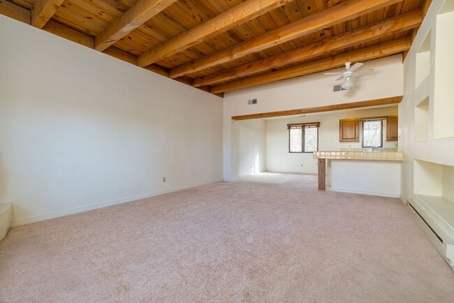 356 Calle Loma Norte in Santa Fe, NM - Building Photo - Building Photo