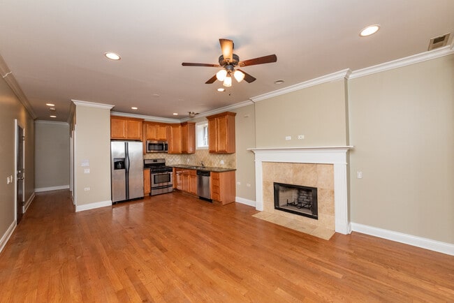 property at 6217 S Kimbark Ave