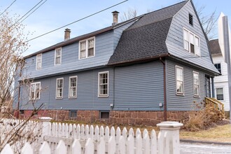 476 Main St in Wethersfield, CT - Building Photo - Building Photo