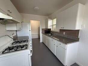 502 18th St in West Palm Beach, FL - Building Photo - Building Photo