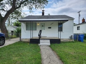 23631 Columbus Ave in Warren, MI - Building Photo - Building Photo