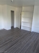 5466 S Ridge Rd in Madison, OH - Building Photo - Building Photo