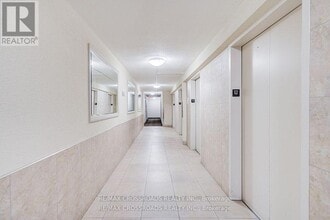 5 Massey Square in Toronto, ON - Building Photo - Building Photo