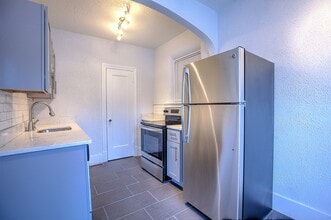 7355 Lindell Blvd in University City, MO - Building Photo - Building Photo