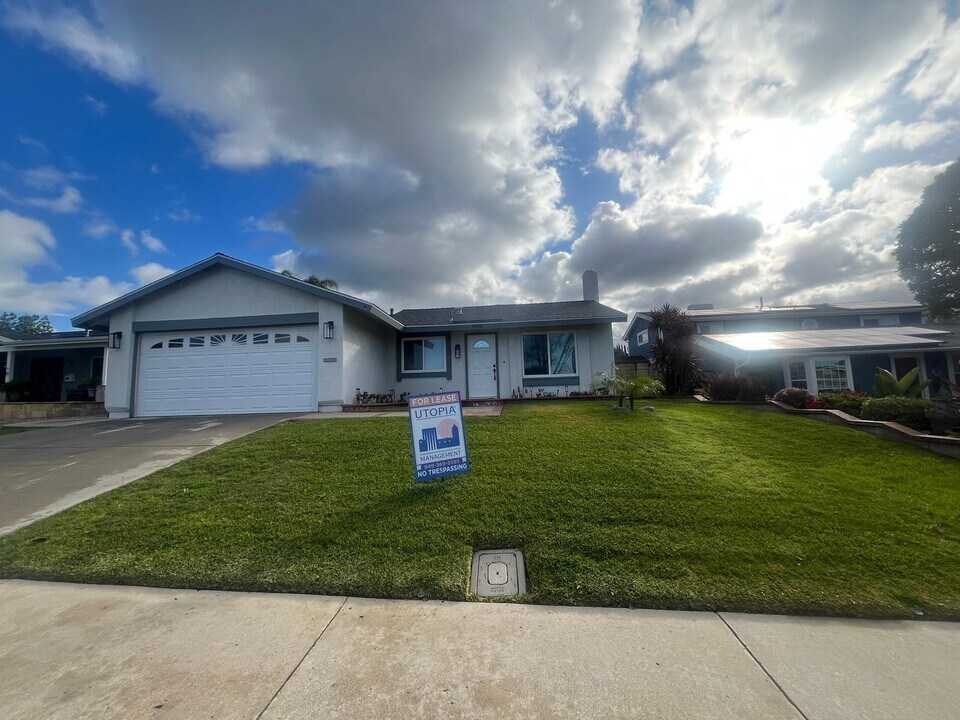 4710 Vía Loma Linda in Yorba Linda, CA - Building Photo