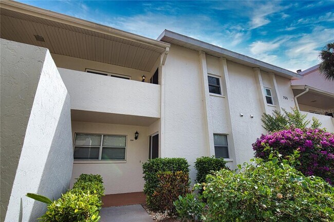 766 Village Cir in Venice, FL - Building Photo - Building Photo