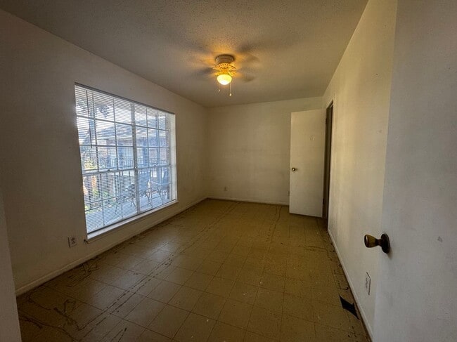 6405 Westward St, Unit 22