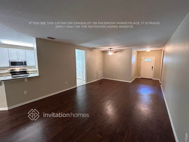 4408 Heather Terrace in North Port, FL - Building Photo - Building Photo