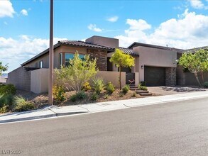 11837 Grassy Pln Ave in Las Vegas, NV - Building Photo - Building Photo