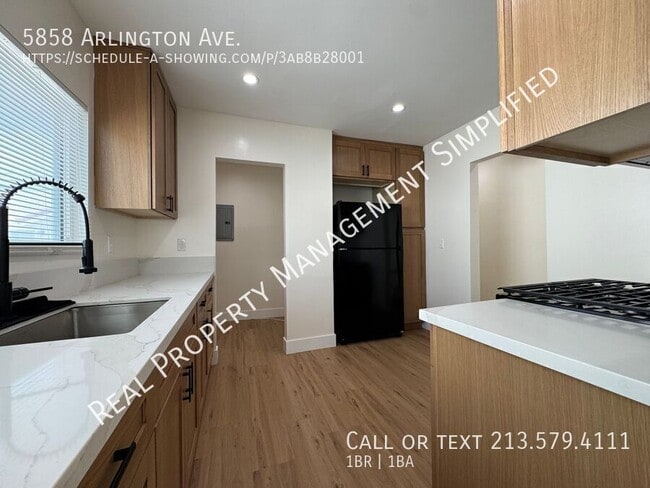 5858 Arlington Ave in Los Angeles, CA - Building Photo - Building Photo