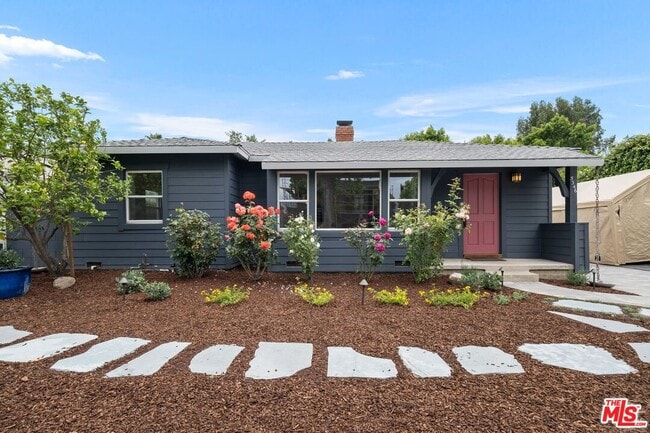 5346 Natick Ave in Los Angeles, CA - Building Photo - Building Photo