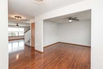 11256 Tea Olive Dr in Bridgeton, MO - Building Photo - Building Photo