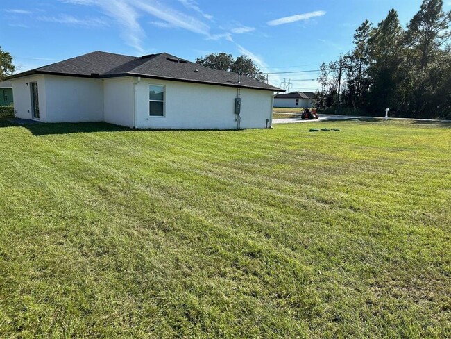 843 Bahia Cir in Ocala, FL - Building Photo - Building Photo