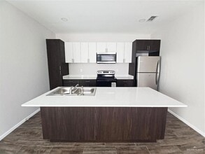 814 E Starr Rd in Mercedes, TX - Building Photo - Building Photo