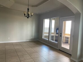 3135 Conde Dr in Laredo, TX - Building Photo - Building Photo