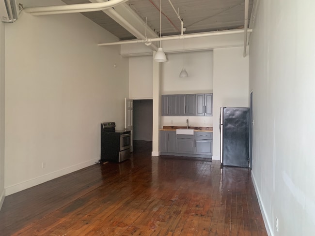 1415 Kemper St in Lynchburg, VA - Foto de edificio - Building Photo