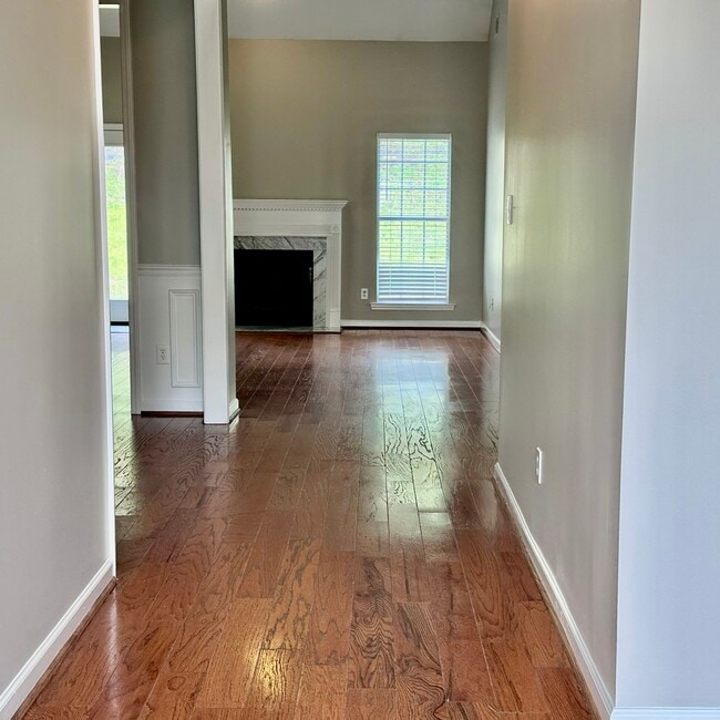 821 Savannah Ln in Calera, AL - Building Photo - Building Photo