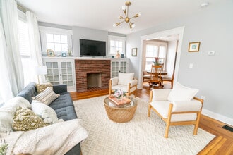 60 Starr St, Unit 1 in New Haven, CT - Building Photo - Building Photo