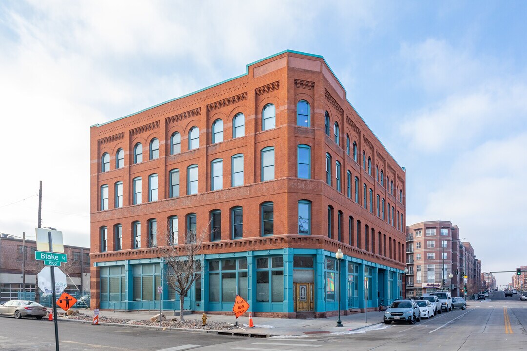 2560 Blake St in Denver, CO - Building Photo