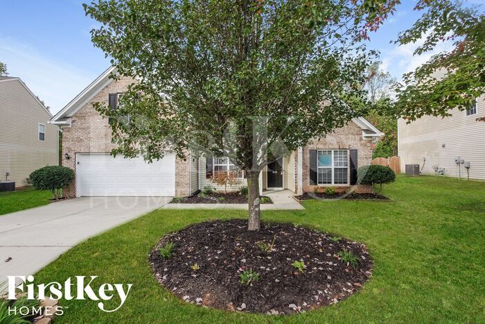 4075 Shadetree Dr in Winston-Salem, NC - Foto de edificio