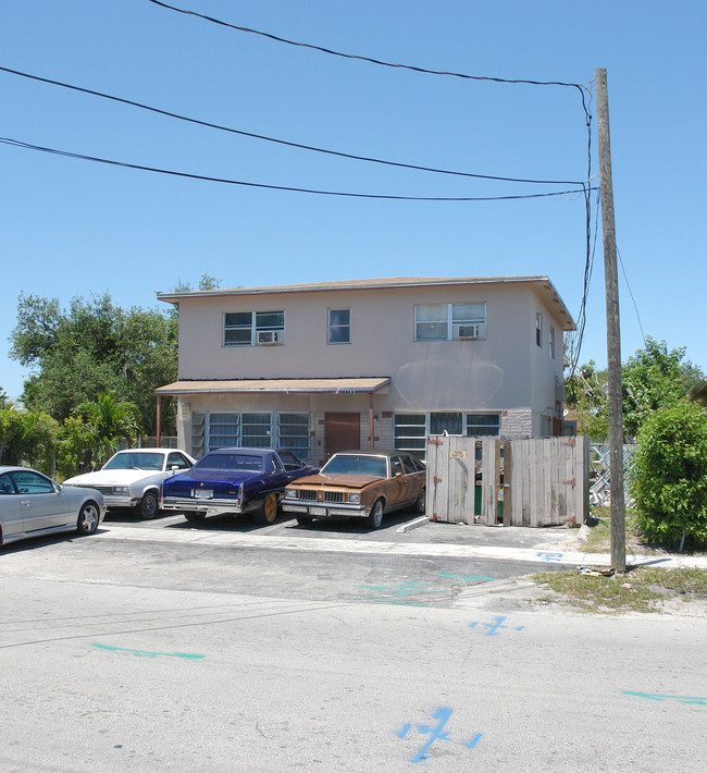 1109 NW 5th St in Fort Lauderdale, FL - Building Photo - Building Photo