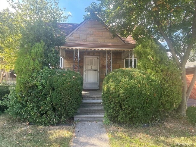 property at 4508 Monroe St