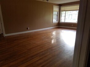 3803 Avenue G in Austin, TX - Building Photo - Building Photo