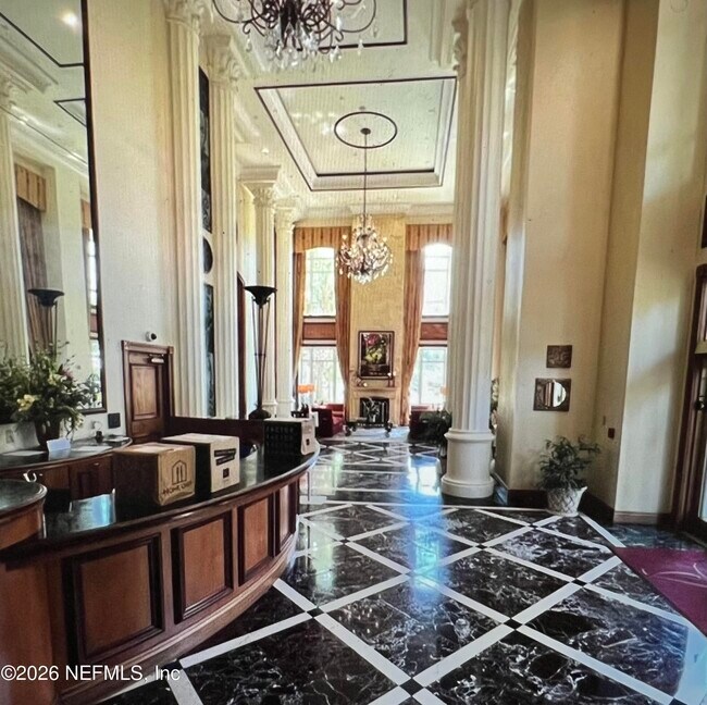 property at 400 E Bay St