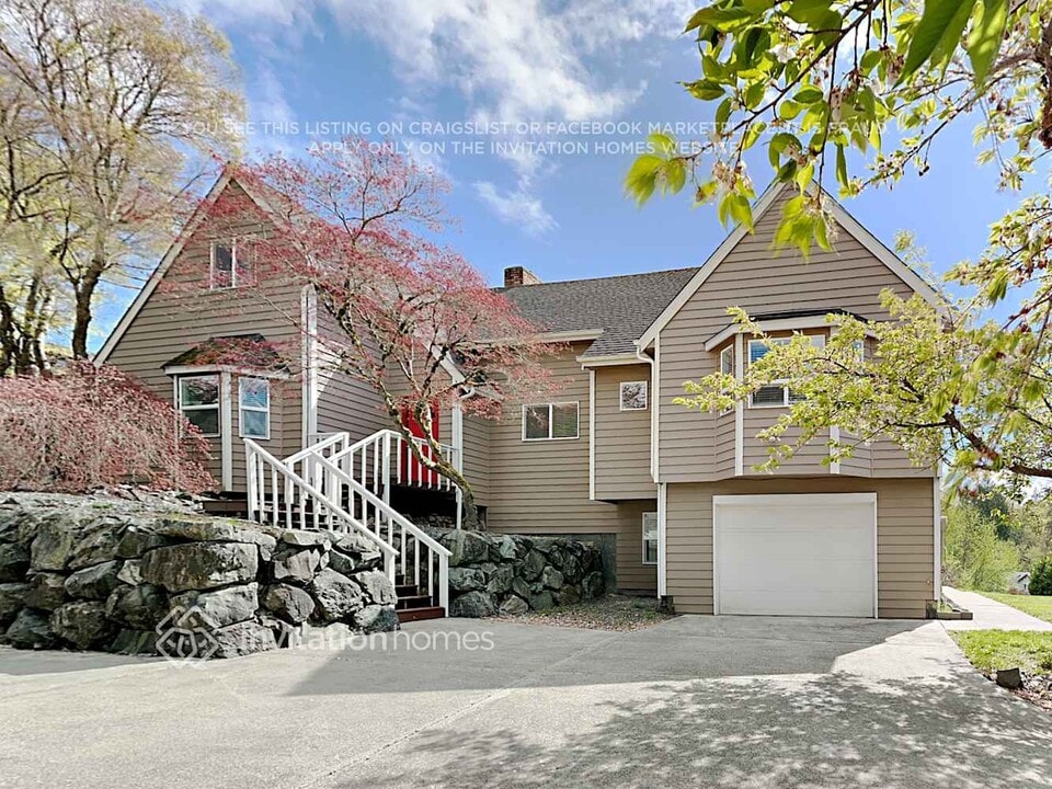 4807 72nd Dr NE in Marysville, WA - Building Photo