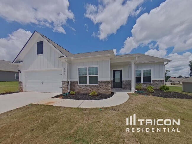 property at 1004 Claas Wy