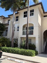 11401 NW 89th St in Doral, FL - Building Photo - Building Photo