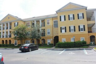3719 Conroy Rd in Orlando, FL - Building Photo