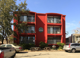 Opsis Apartments