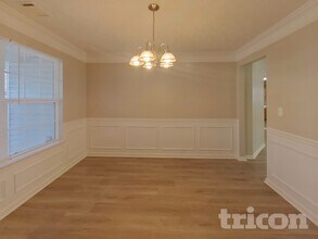 4435 Grove Lake Ct, Unit 2200 Gladys Street Apt. 1608 in Loganville, GA - Foto de edificio - Building Photo