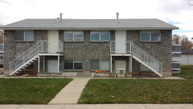 property at 568 E 250 N