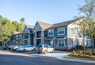 Foxworth Forest Apartments in Newnan, GA - Foto de edificio - Building Photo