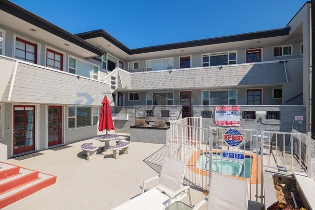 2613 Mission Blvd in San Diego, CA - Building Photo - Building Photo